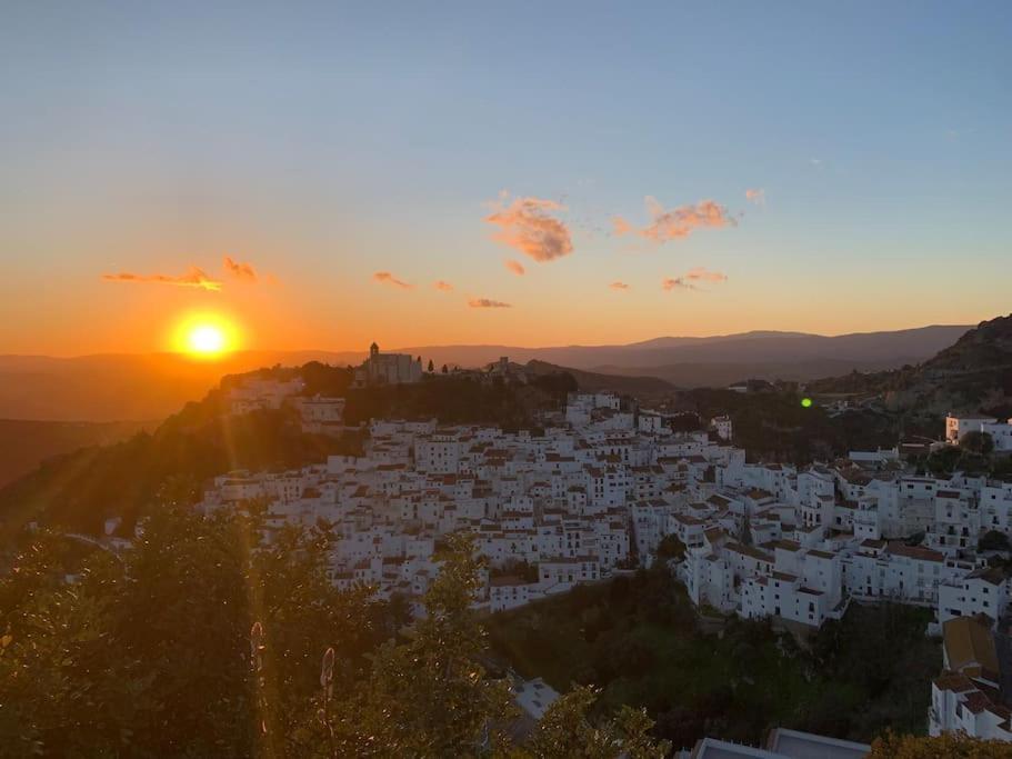 Schoenes Penthouse Mit Meerblick Pura Vida Bahia de Casares Exterior foto